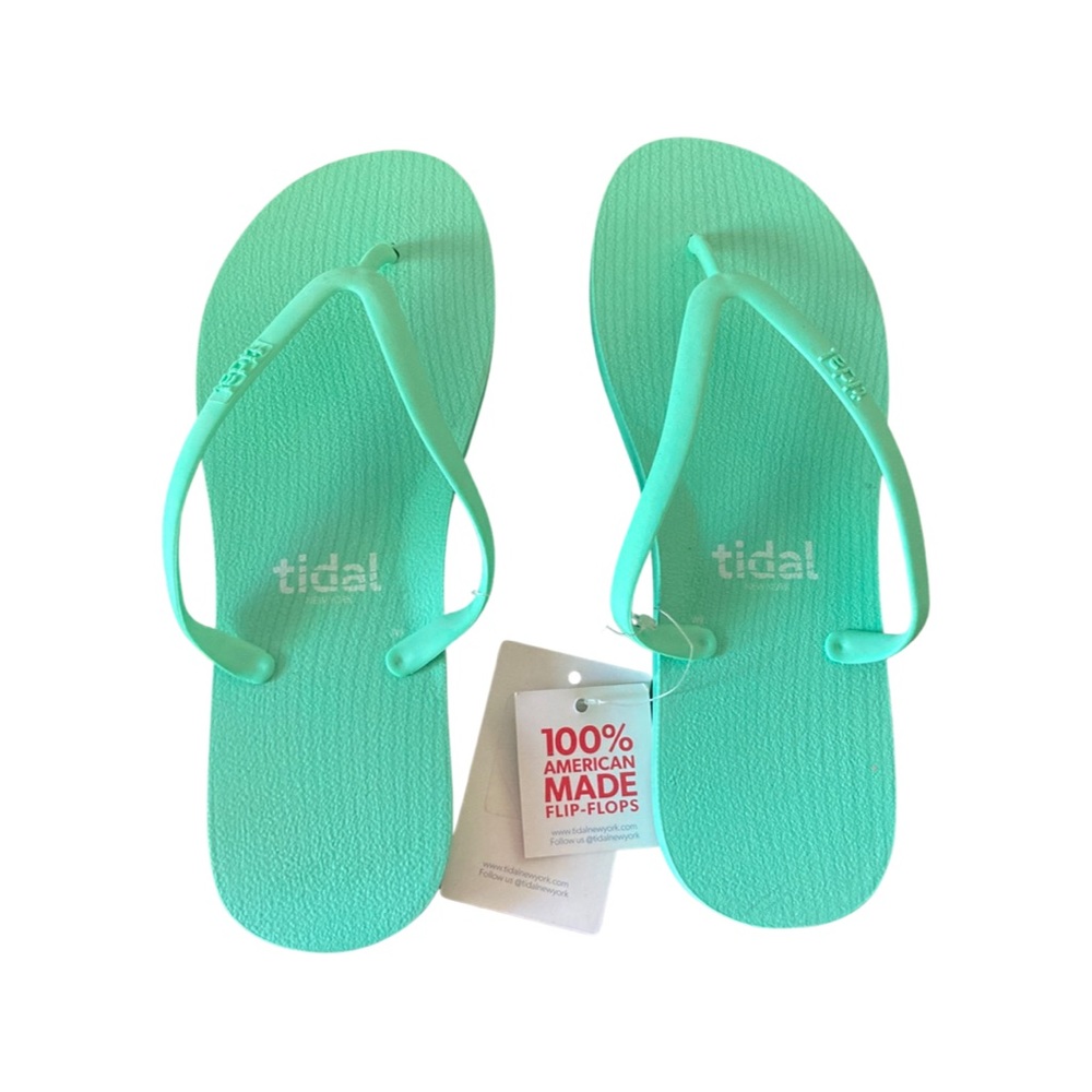 Tidal New York Women’s flip flops 🩴 😍